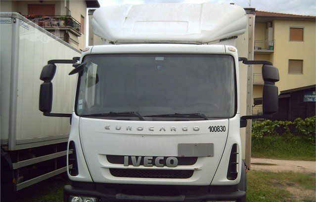 Iveco EUROCARGOeurocargo 150e22 - Box truck: picture 2 Iveco EUROCARGOeurocargo 150e22 - Box truck: picture 2