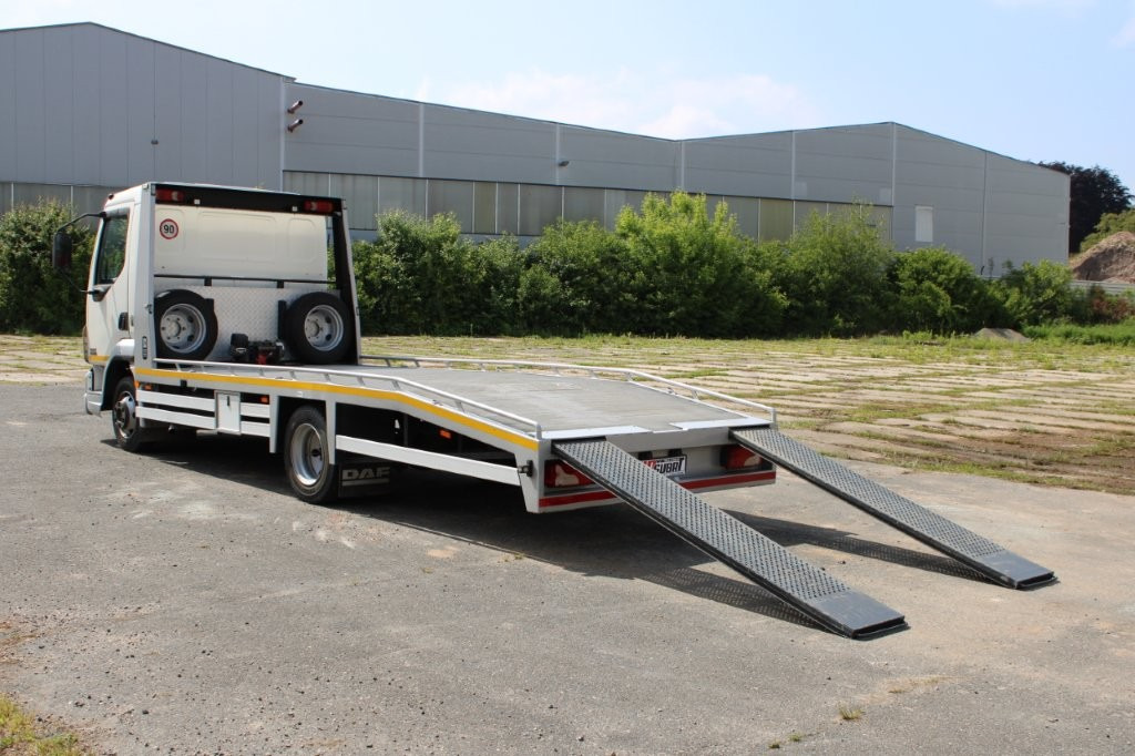 DAF FA LF 45.130 ODTAHOVÉ VOZIDLO - Tow truck: picture 5 DAF FA LF 45.130 ODTAHOVÉ VOZIDLO - Tow truck: picture 5