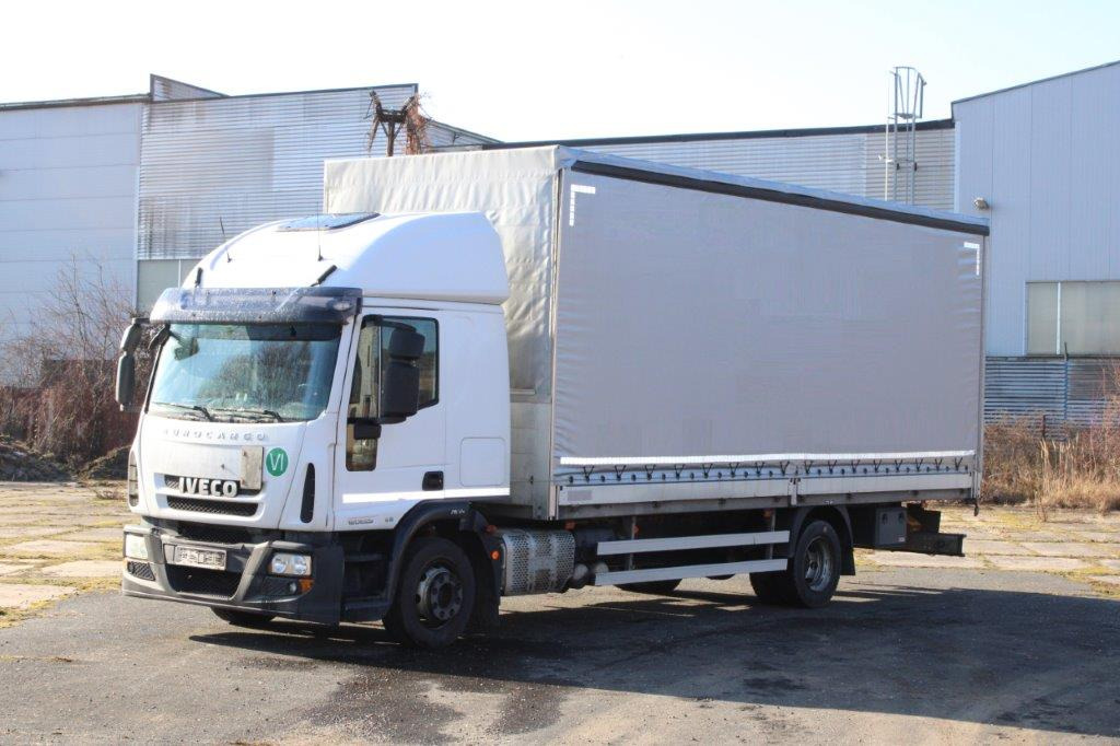 Iveco Eurocargo 120E25 - Curtainsider truck: picture 5 Iveco Eurocargo 120E25 - Curtainsider truck: picture 5