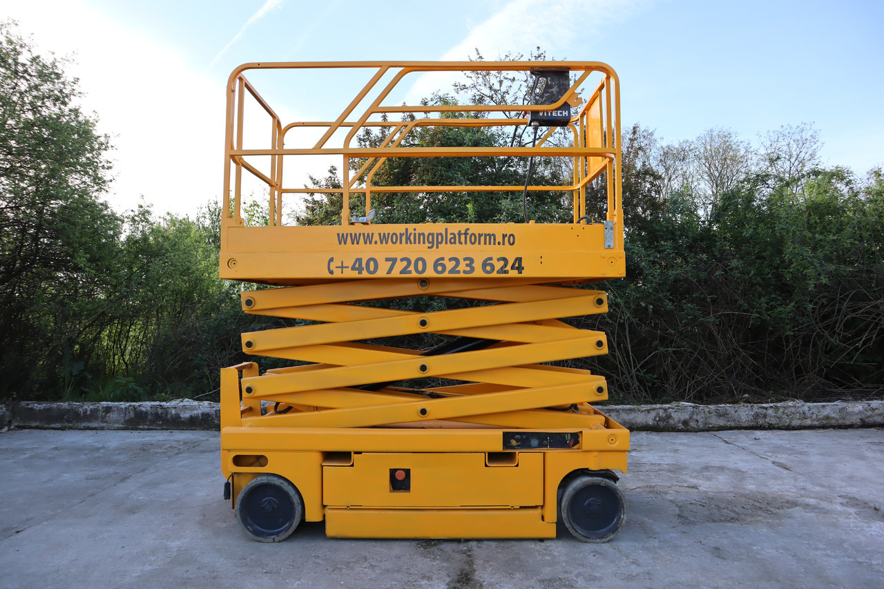 HAULOTTE Compact 10 - Scissor lift: picture 1 HAULOTTE Compact 10 - Scissor lift: picture 1
