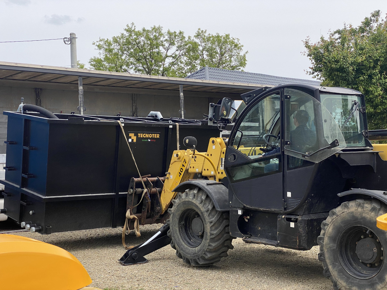 HAULOTTE HTL 4017 - Telescopic handler: picture 5 HAULOTTE HTL 4017 - Telescopic handler: picture 5