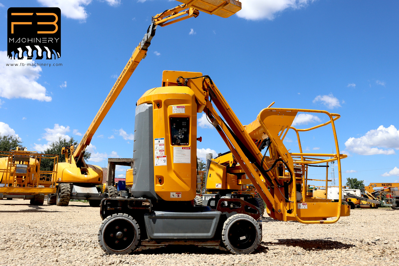 HAULOTTE Star 10 - Vertical mast lift: picture 2 HAULOTTE Star 10 - Vertical mast lift: picture 2