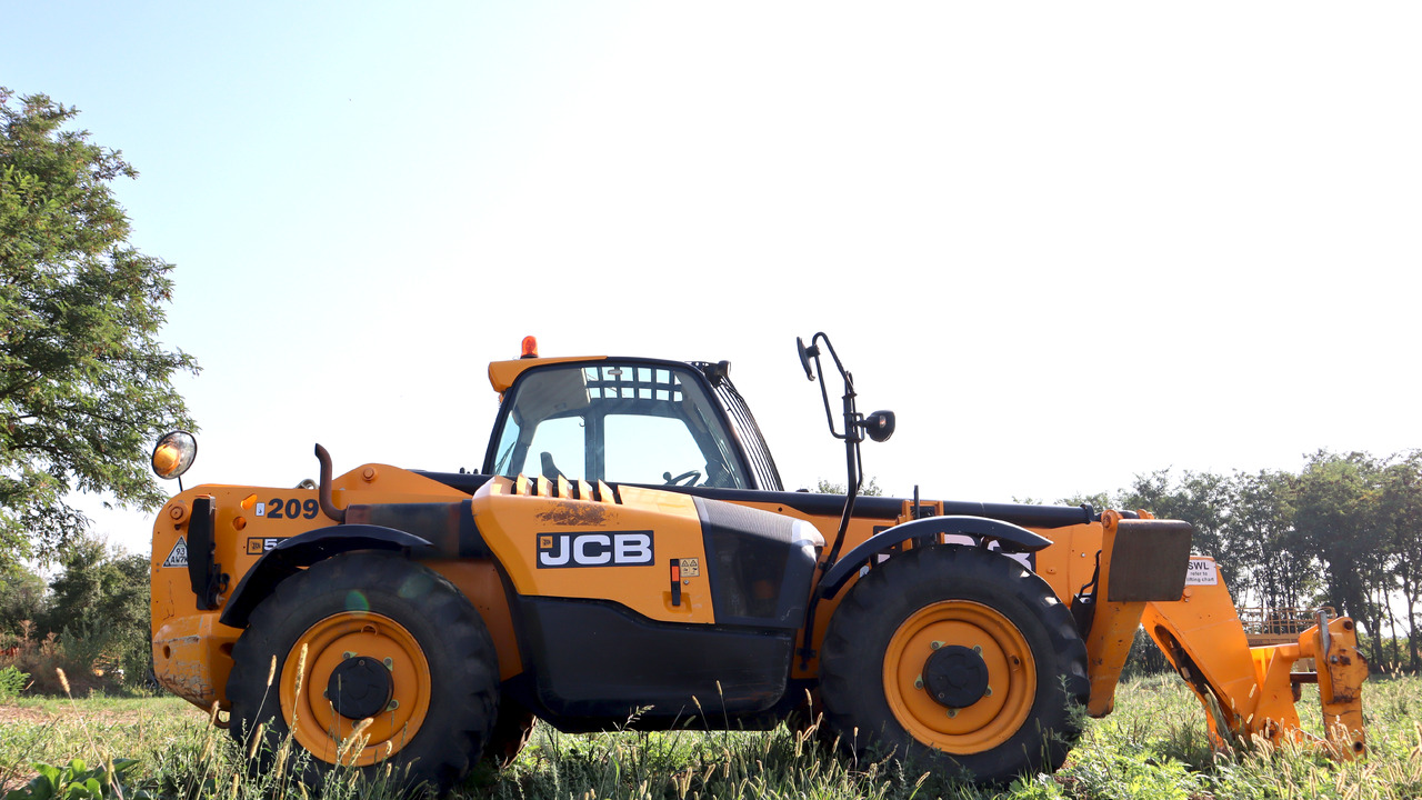 JCB 540-140 - Telescopic wheel loader: picture 3 JCB 540-140 - Telescopic wheel loader: picture 3