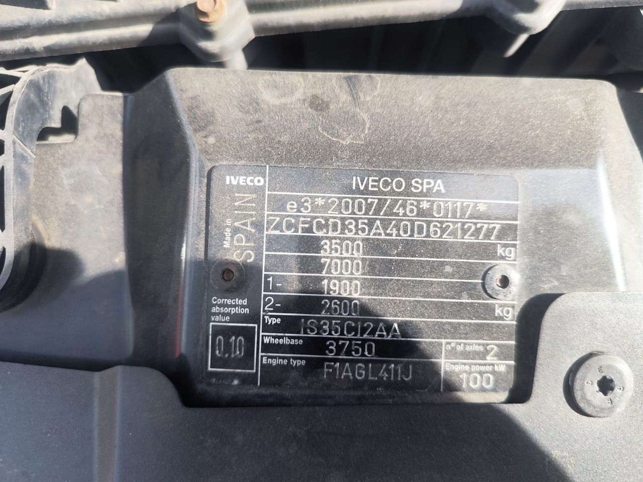 IVECO DAILY 35-140 - Crane truck: picture 3 IVECO DAILY 35-140 - Crane truck: picture 3