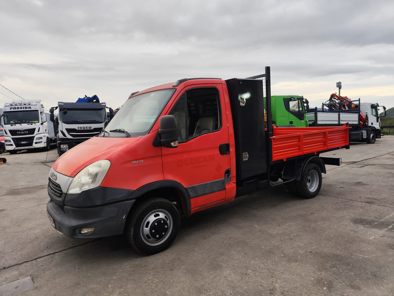 Lease a IVECO DAILY 35C13 IVECO DAILY 35C13: picture 24