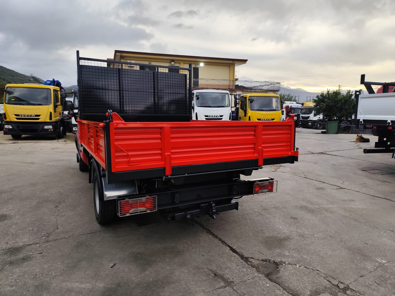 Lease a IVECO DAILY 35C13 IVECO DAILY 35C13: picture 15