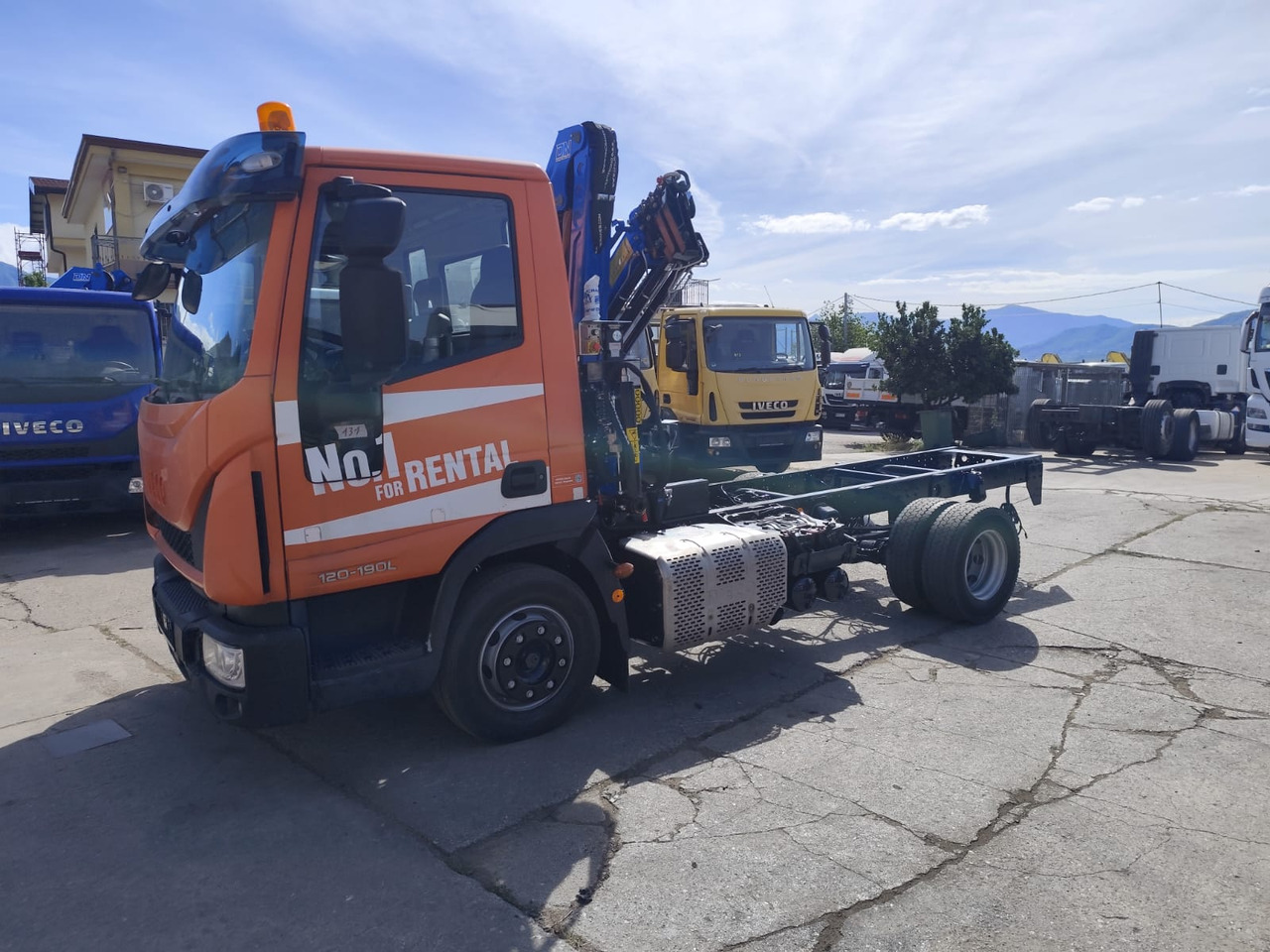 Crane truck IVECO EUROCARGO 120-90L: picture 14
