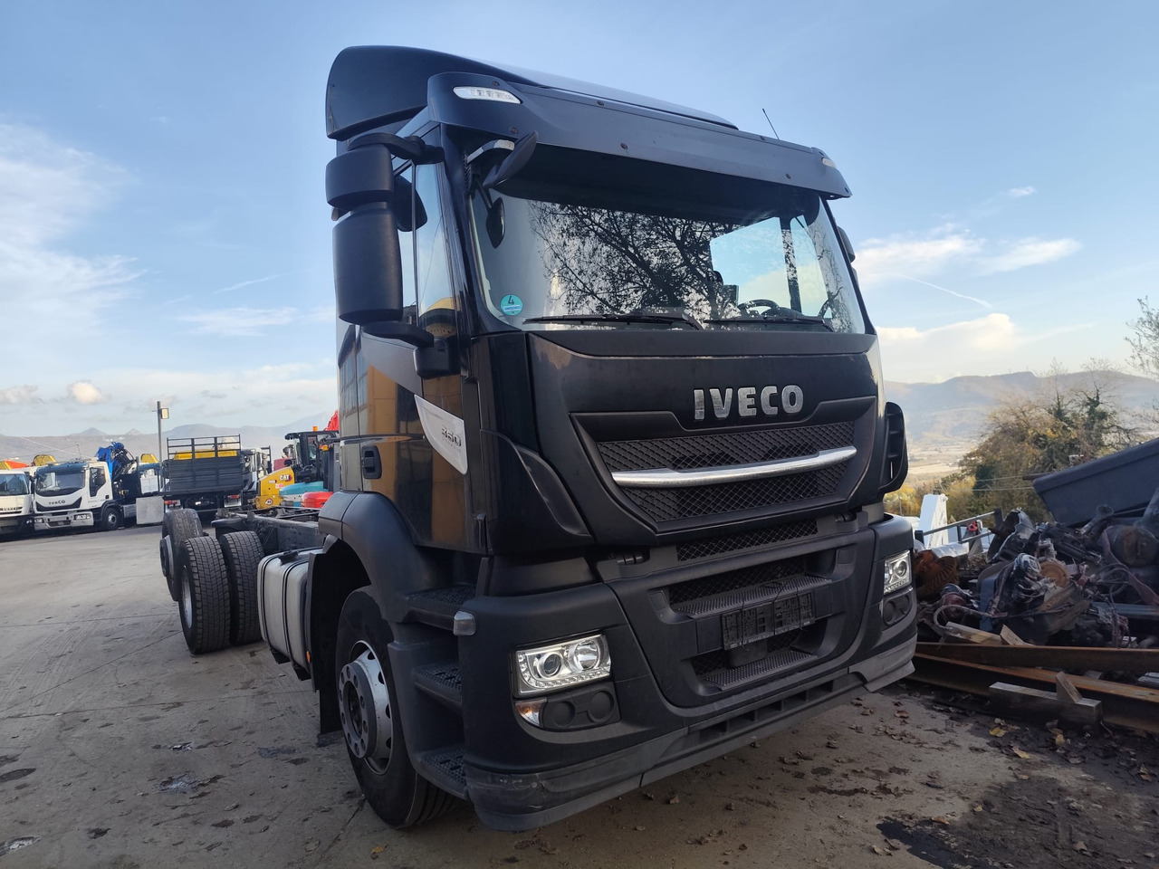 IVECO STRALIS 260S36 - Cab chassis truck: picture 1 IVECO STRALIS 260S36 - Cab chassis truck: picture 1