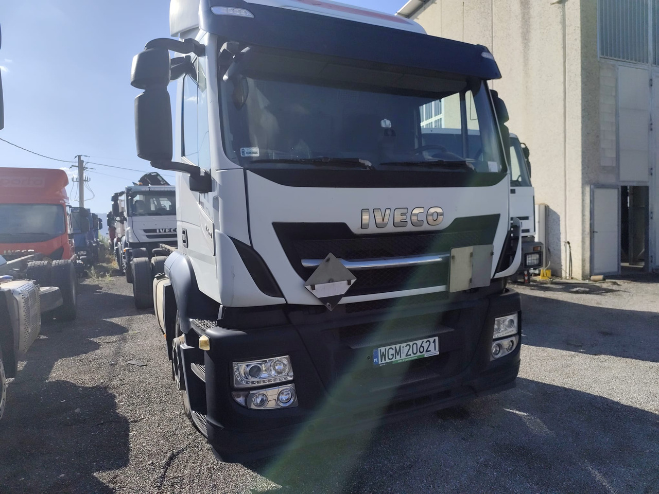 Cab chassis truck IVECO STRALIS AD 260S31 XP: picture 18