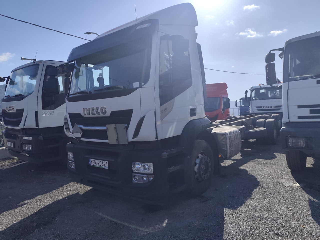 Cab chassis truck IVECO STRALIS AD 260S31 XP: picture 22