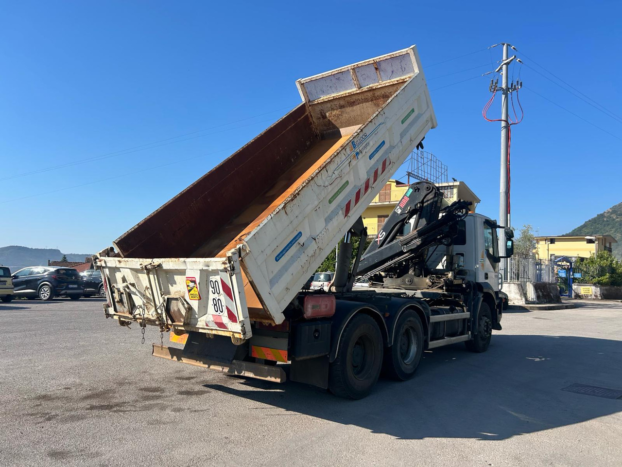 Crane truck, Tipper IVECO TRAKKER 260T36: picture 32 Crane truck, Tipper IVECO TRAKKER 260T36: picture 32