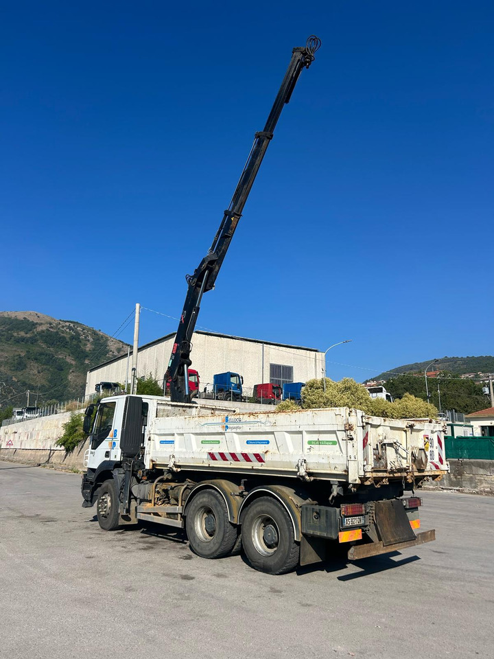 Crane truck, Tipper IVECO TRAKKER 260T36: picture 9 Crane truck, Tipper IVECO TRAKKER 260T36: picture 9