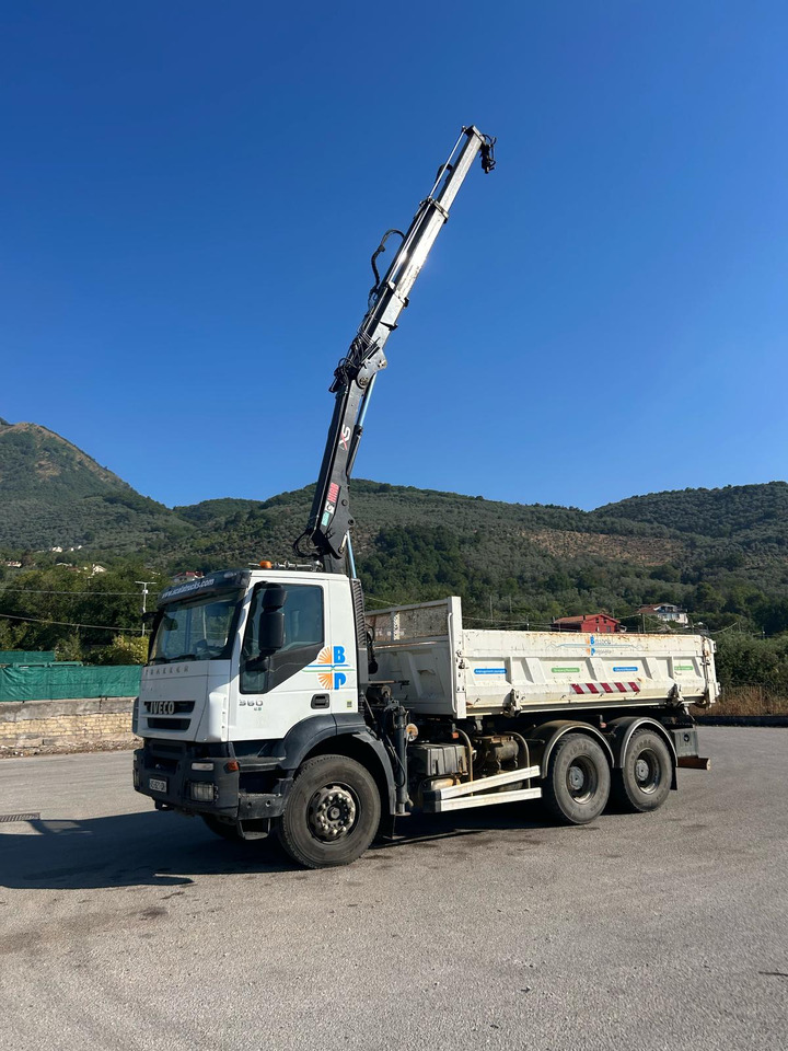 Crane truck, Tipper IVECO TRAKKER 260T36: picture 17 Crane truck, Tipper IVECO TRAKKER 260T36: picture 17