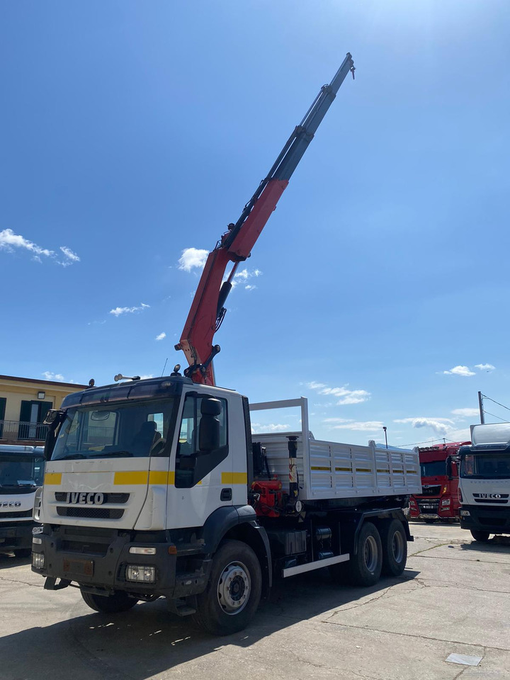 Lease a IVECO TRAKKER 260T36 IVECO TRAKKER 260T36: picture 17