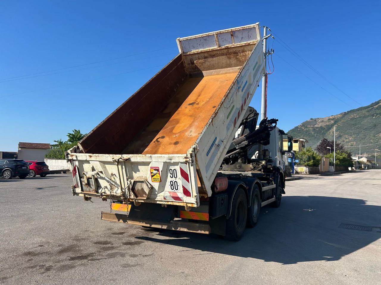 Crane truck, Tipper IVECO TRAKKER 260T36: picture 33 Crane truck, Tipper IVECO TRAKKER 260T36: picture 33