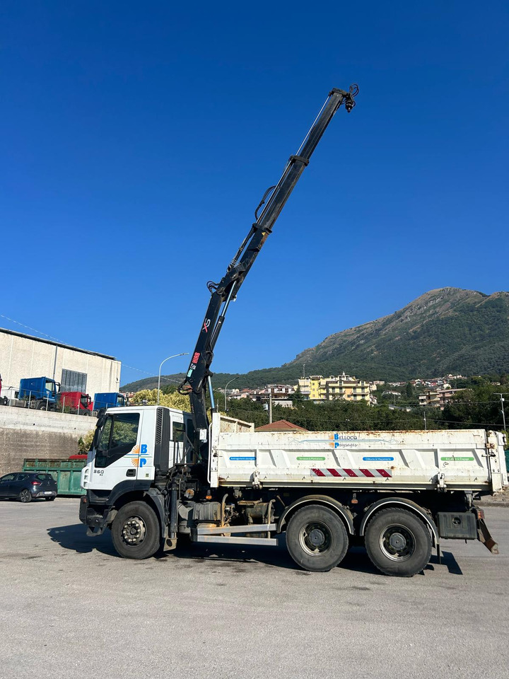 Crane truck, Tipper IVECO TRAKKER 260T36: picture 12 Crane truck, Tipper IVECO TRAKKER 260T36: picture 12