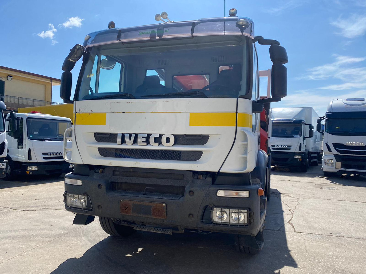 Lease a IVECO TRAKKER 260T36 IVECO TRAKKER 260T36: picture 6