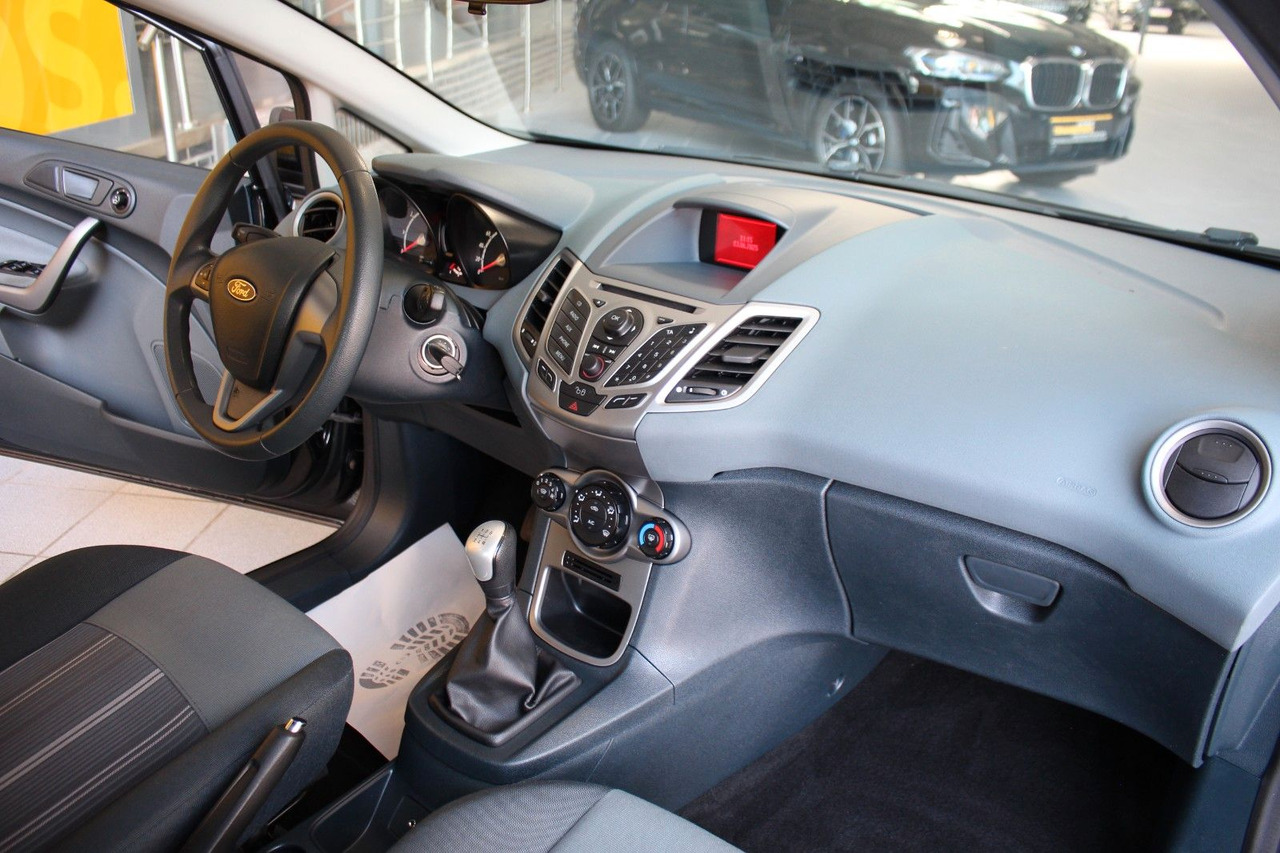 Car Ford Fiesta Trend Klima + Frontscheibenheizung 5Türer: picture 12