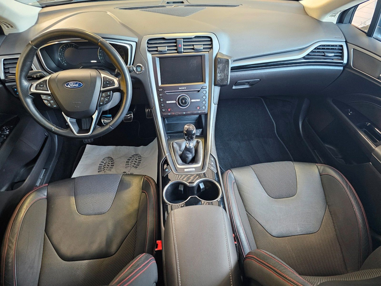 Car Ford Mondeo Turnier ST-Line LED Scheinwerfer: picture 9