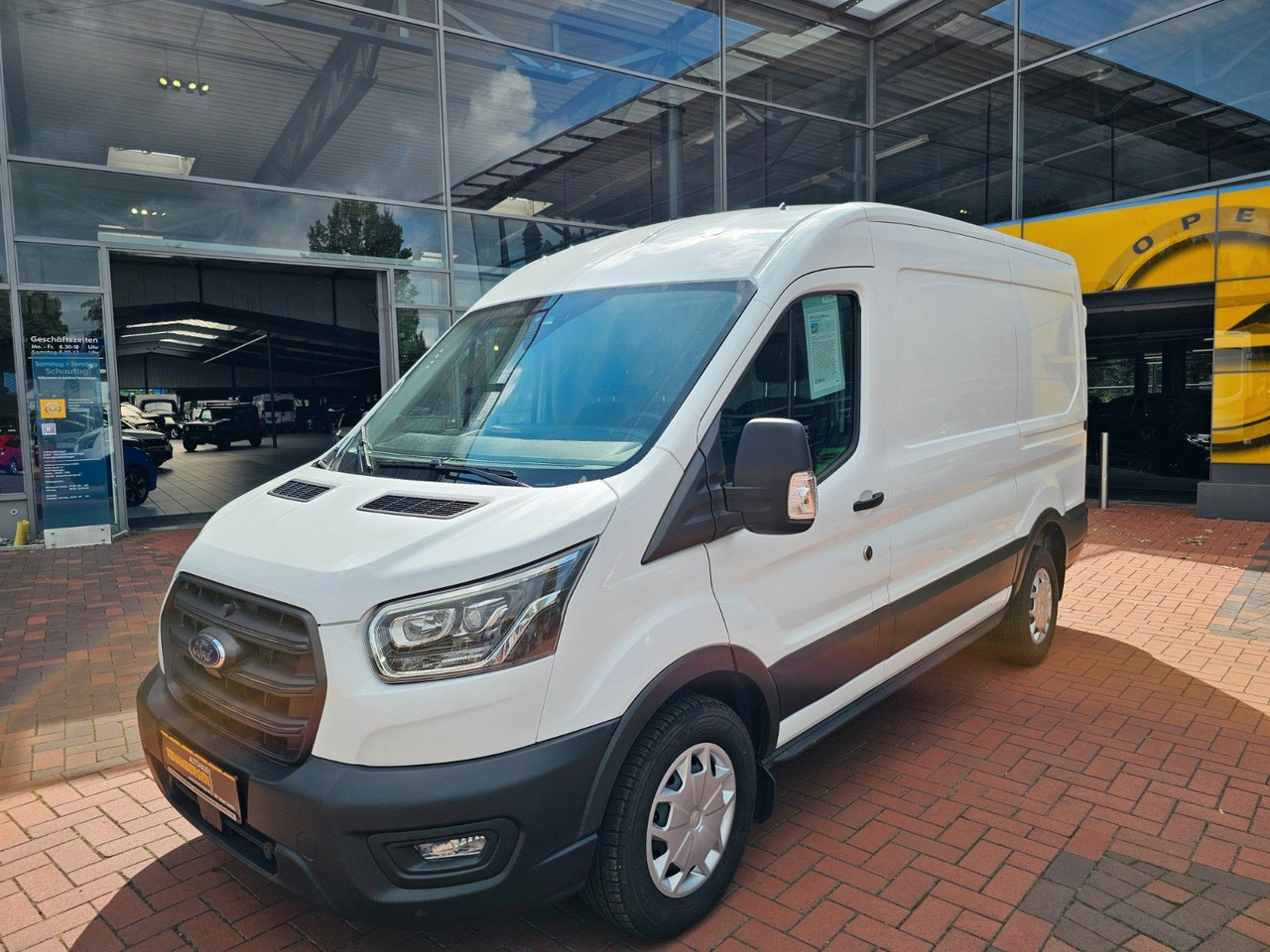 Ford Transit Kasten 350 L2H2 Trend Regalsystem Kamera - Panel van: picture 1 Ford Transit Kasten 350 L2H2 Trend Regalsystem Kamera - Panel van: picture 1