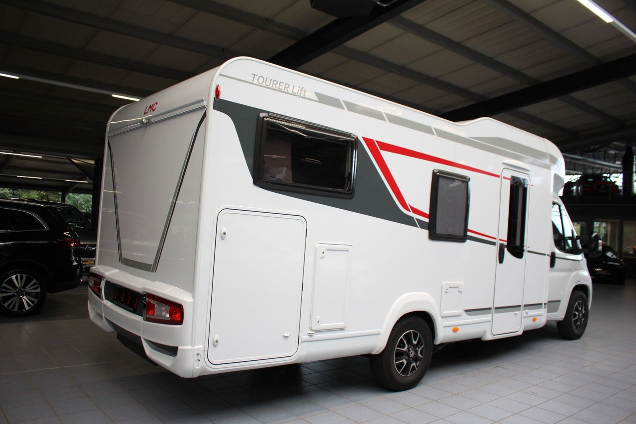 LMC Lift H 730G - Semi-integrated motorhome: picture 3 LMC Lift H 730G - Semi-integrated motorhome: picture 3