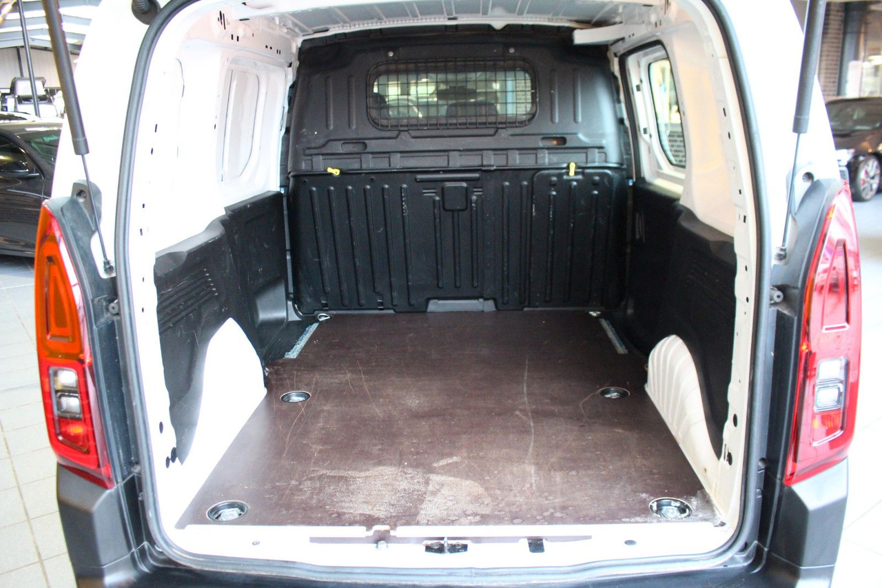 Small van Opel Combo E Cargo 3.Sitze  Klima Bluetooth Durchlade: picture 14