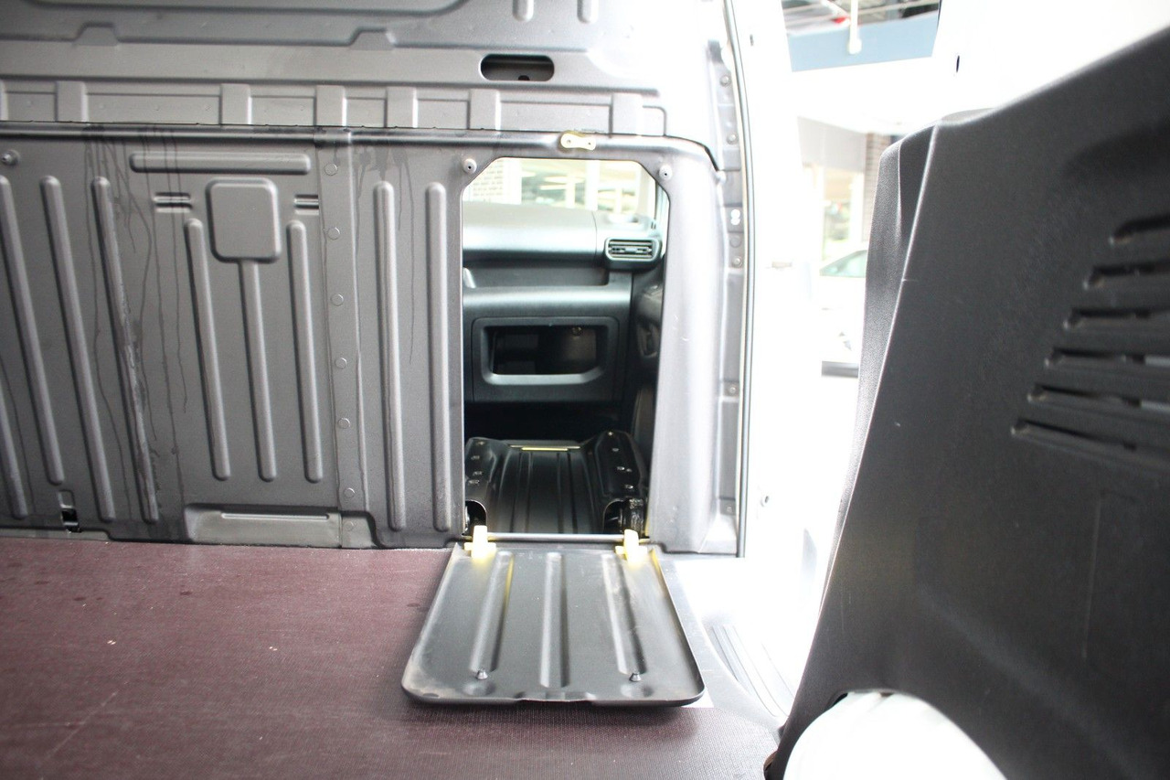Small van Opel Combo E Cargo 3-Sitzer Selection Holz Klima: picture 16