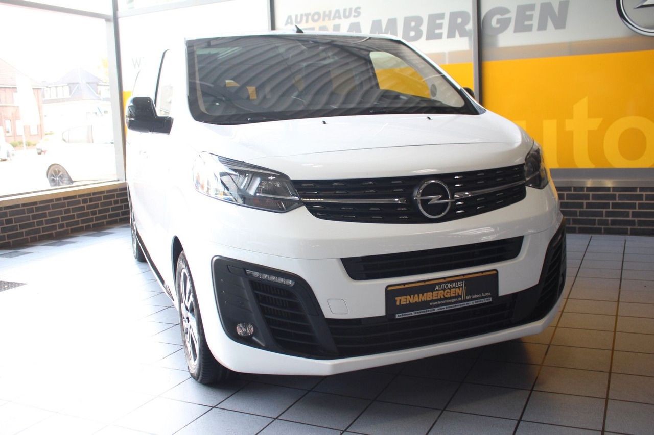 Opel Zafira Life M 2.0 CDTI 8-G Leder Xenon AHK ACC - Passenger van: picture 2 Opel Zafira Life M 2.0 CDTI 8-G Leder Xenon AHK ACC - Passenger van: picture 2