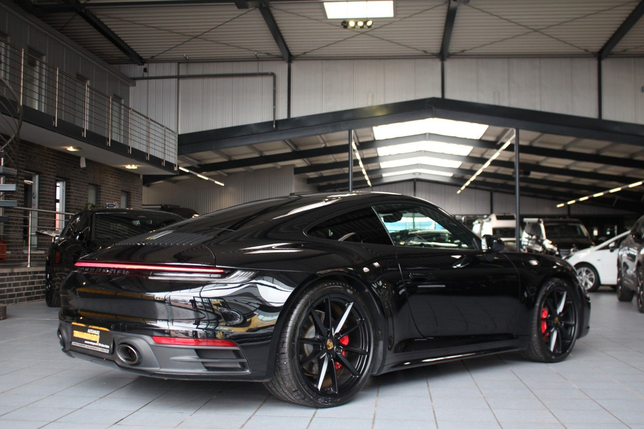 Porsche 992 Carrera 4S Sport-Chrono Matrix PZService neu - Coupe: picture 3 Porsche 992 Carrera 4S Sport-Chrono Matrix PZService neu - Coupe: picture 3