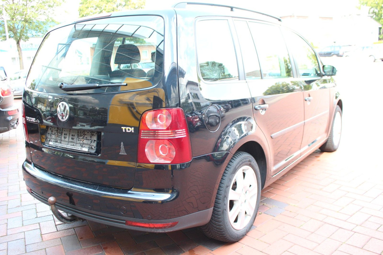 Volkswagen Touran Conceptline AHK 7 Sitze - Passenger van: picture 5 Volkswagen Touran Conceptline AHK 7 Sitze - Passenger van: picture 5