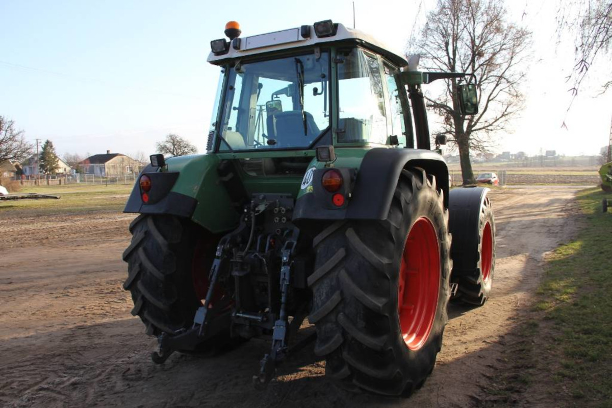 FENDT 716 - Farm tractor: picture 4 FENDT 716 - Farm tractor: picture 4