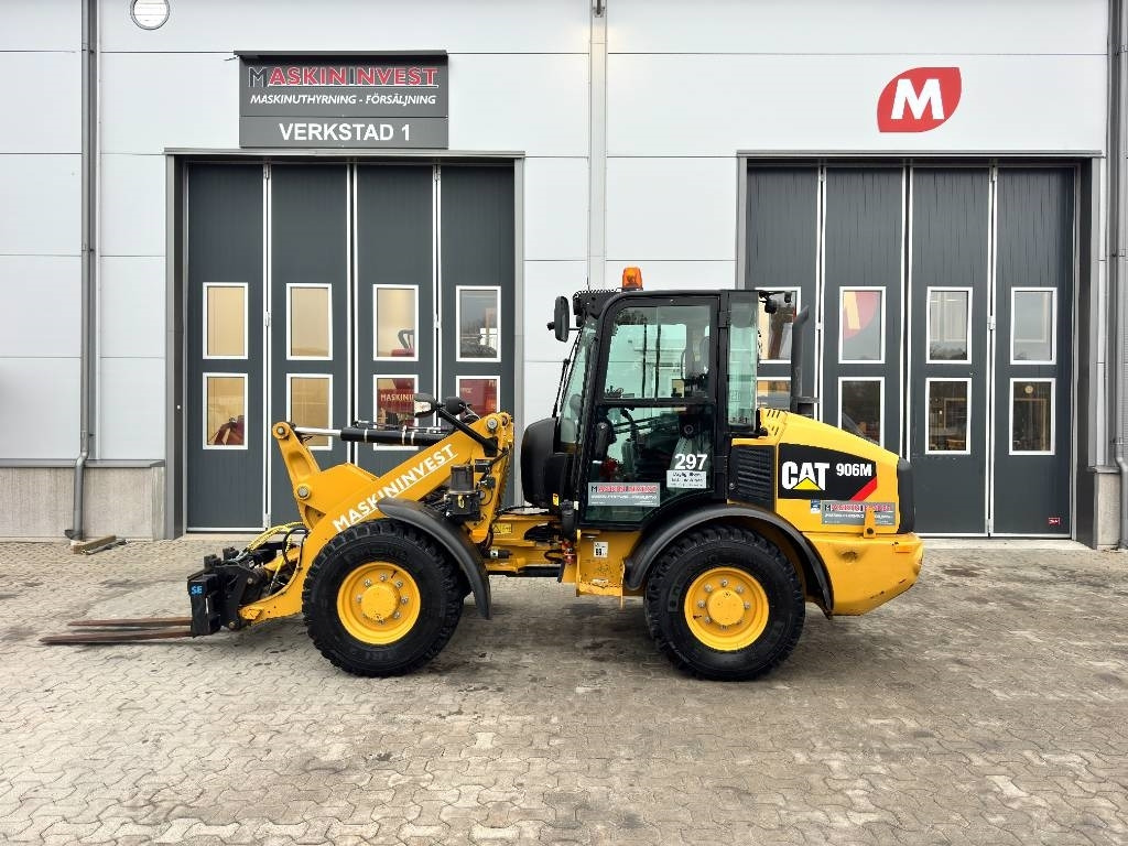 CAT 906M 35 km/h - Wheel loader: picture 1 CAT 906M 35 km/h - Wheel loader: picture 1