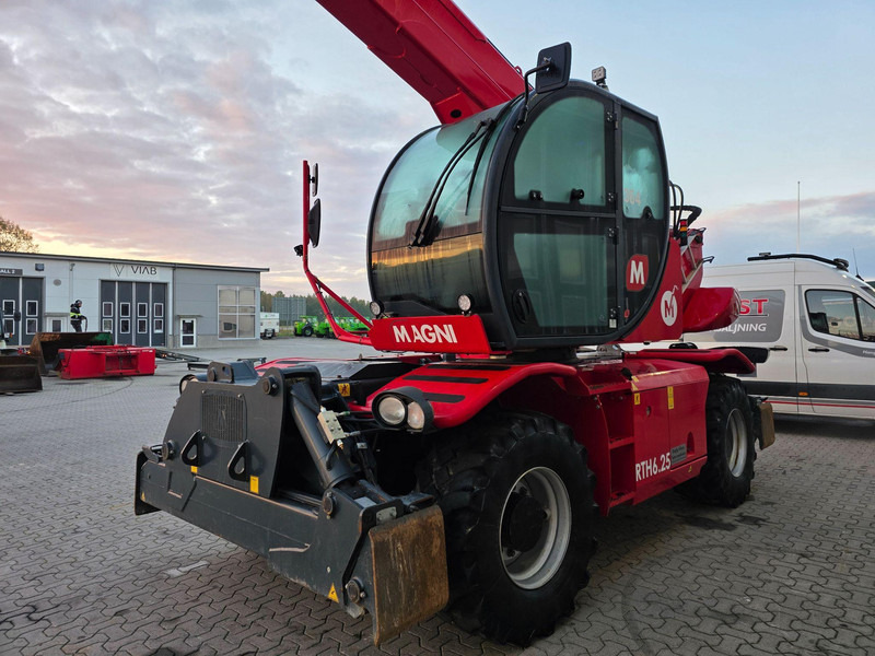 MAGNI RTH 6.25 - Telescopic handler: picture 3 MAGNI RTH 6.25 - Telescopic handler: picture 3