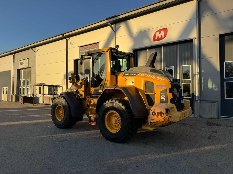 Volvo L90H Volvo L90H - Wheel loader: picture 3 Volvo L90H Volvo L90H - Wheel loader: picture 3