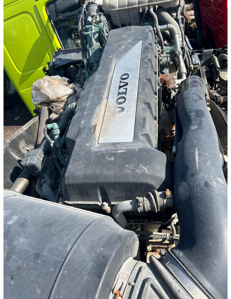 Volvo D13K500 - Engine: picture 2 Volvo D13K500 - Engine: picture 2
