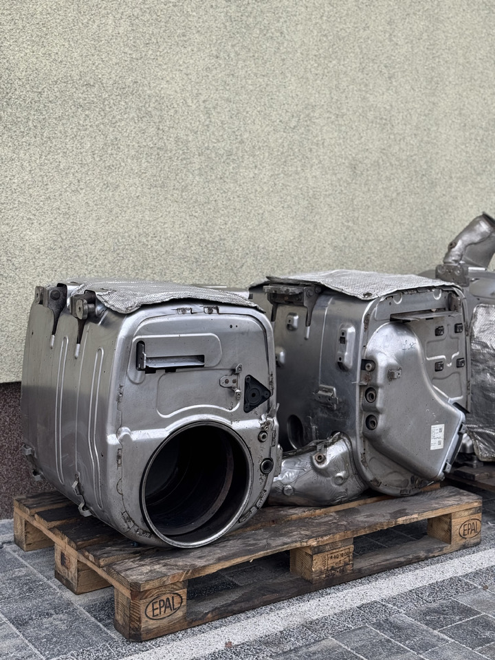 DAF XF 106 XG CF Efficient catalytic converters - Muffler/ Exhaust system for Truck: picture 5 DAF XF 106 XG CF Efficient catalytic converters - Muffler/ Exhaust system for Truck: picture 5