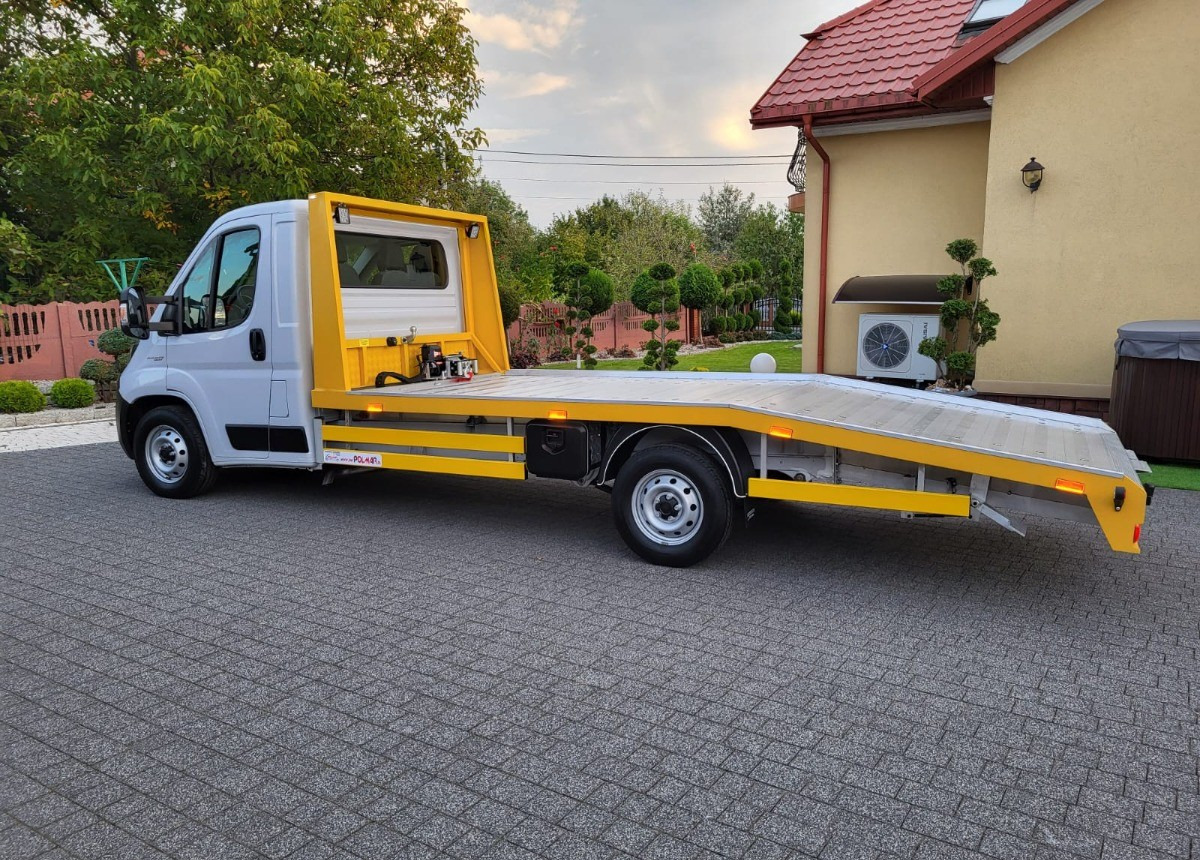 Fiat Ducato Autolaweta Polmar Autom jak Nowe - Tow truck: picture 4 Fiat Ducato Autolaweta Polmar Autom jak Nowe - Tow truck: picture 4