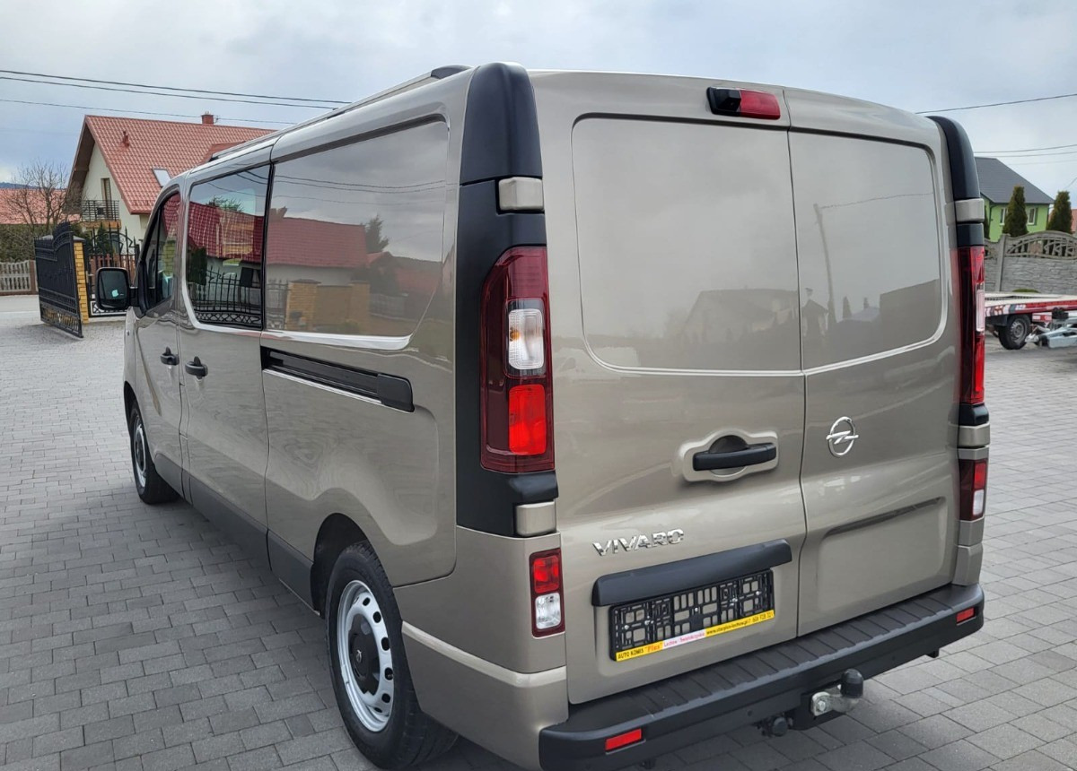 Opel Vivaro Doka Long jak Nowy L2H1 Jak - Combi van: picture 3 Opel Vivaro Doka Long jak Nowy L2H1 Jak - Combi van: picture 3
