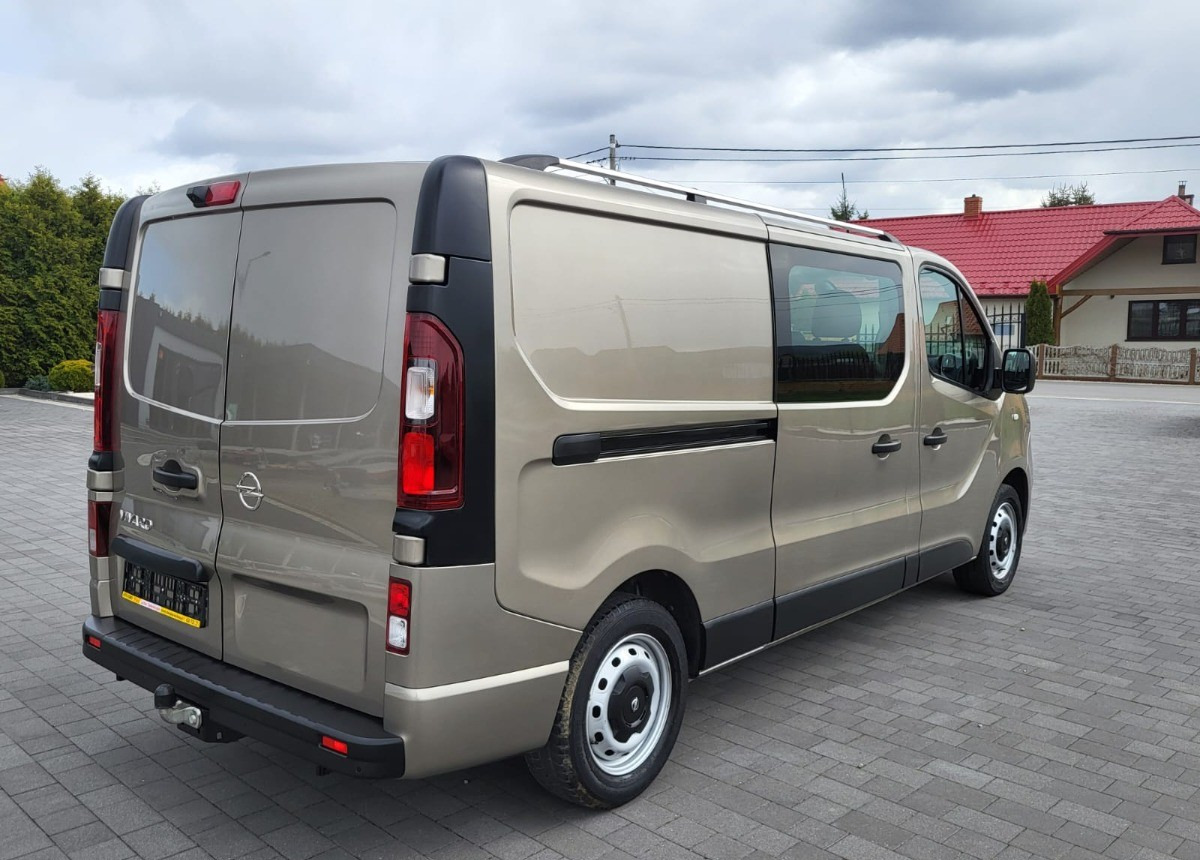 Opel Vivaro Doka Long jak Nowy L2H1 Jak - Combi van: picture 2 Opel Vivaro Doka Long jak Nowy L2H1 Jak - Combi van: picture 2