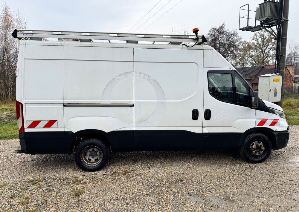 Iveco 35C21 - Panel van: picture 5 Iveco 35C21 - Panel van: picture 5