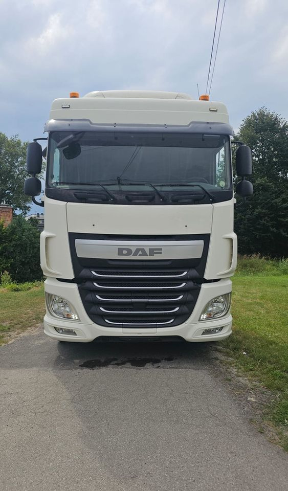 DAF XF460 - Tractor unit: picture 2 DAF XF460 - Tractor unit: picture 2