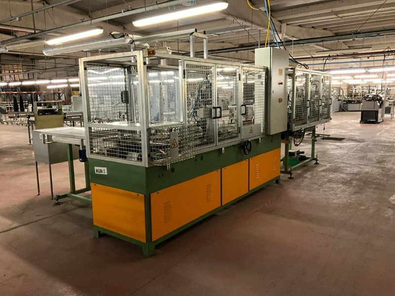 Mari Claire Comab Super - Packaging machinery: picture 3 Mari Claire Comab Super - Packaging machinery: picture 3