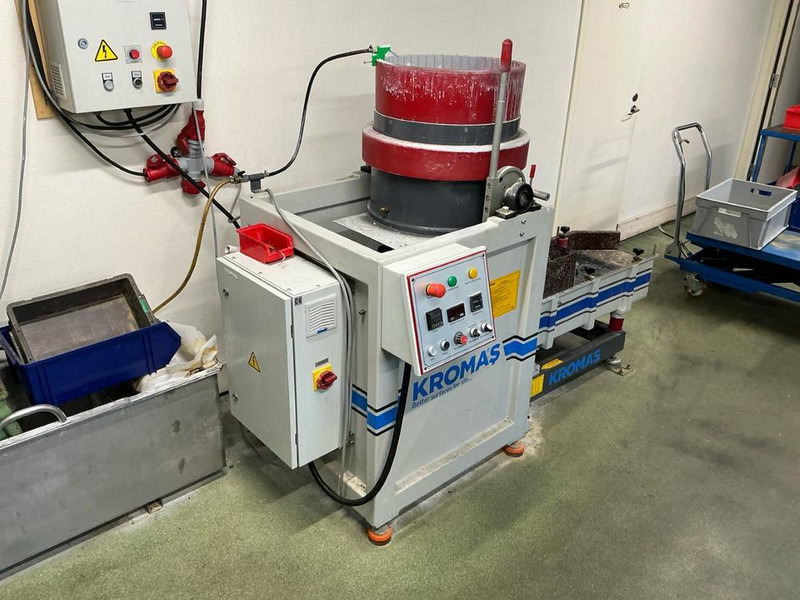 Onbekend - Metalworking machinery: picture 3 Onbekend - Metalworking machinery: picture 3