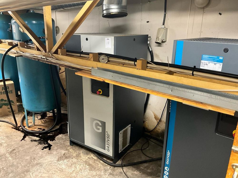 Onbekend - Metalworking machinery: picture 1 Onbekend - Metalworking machinery: picture 1