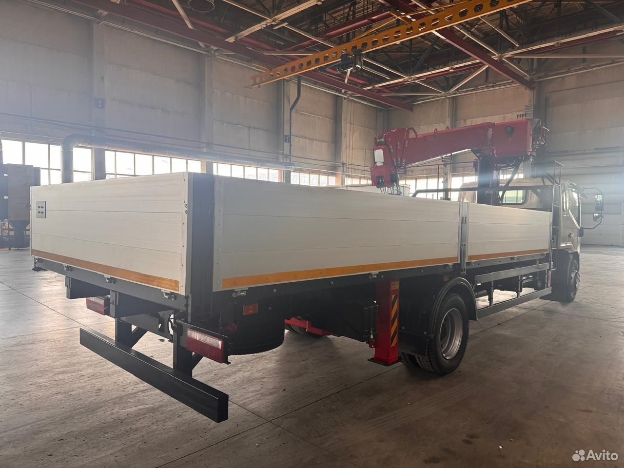 КАМАЗ 4308-6084-69 (G5) - Dropside/ Flatbed truck, Crane truck: picture 4 КАМАЗ 4308-6084-69 (G5) - Dropside/ Flatbed truck, Crane truck: picture 4