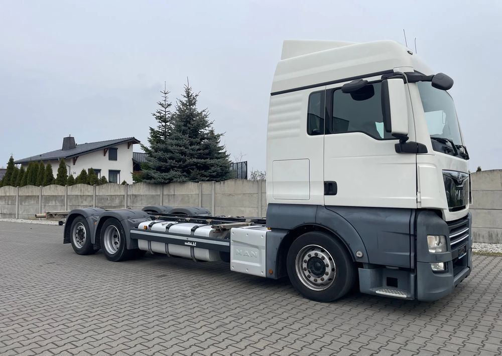MAN TGX XLX 26.420 BDF, MULTI Wechsler - Cab chassis truck: picture 3 MAN TGX XLX 26.420 BDF, MULTI Wechsler - Cab chassis truck: picture 3