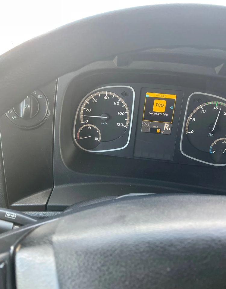 Lease a  Mercedes-Benz ATEGO 1218 Mercedes-Benz ATEGO 1218: picture 7