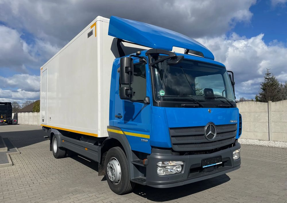 Box truck Mercedes-Benz ATEGO 1318, kontener 6,2m, ładowność 7,5 tony!: picture 6