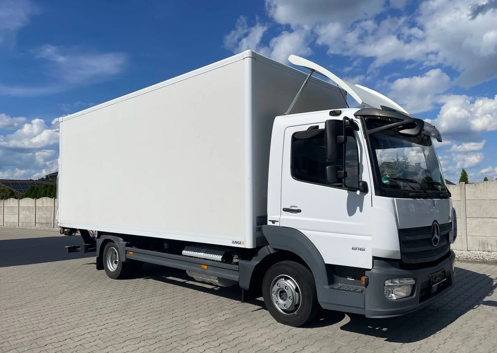 Mercedes-Benz ATEGO 816 ,ładowność 3,1 tony! - Box truck: picture 4 Mercedes-Benz ATEGO 816 ,ładowność 3,1 tony! - Box truck: picture 4