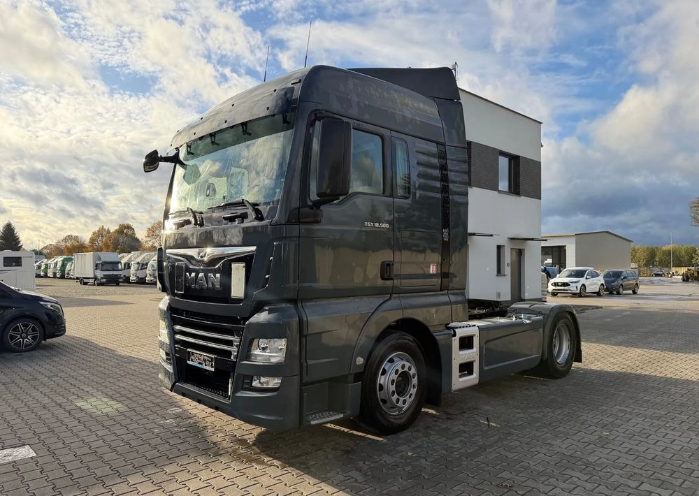 MAN TGX XLX 18.500/ RETARDER - Tractor unit: picture 4 MAN TGX XLX 18.500/ RETARDER - Tractor unit: picture 4